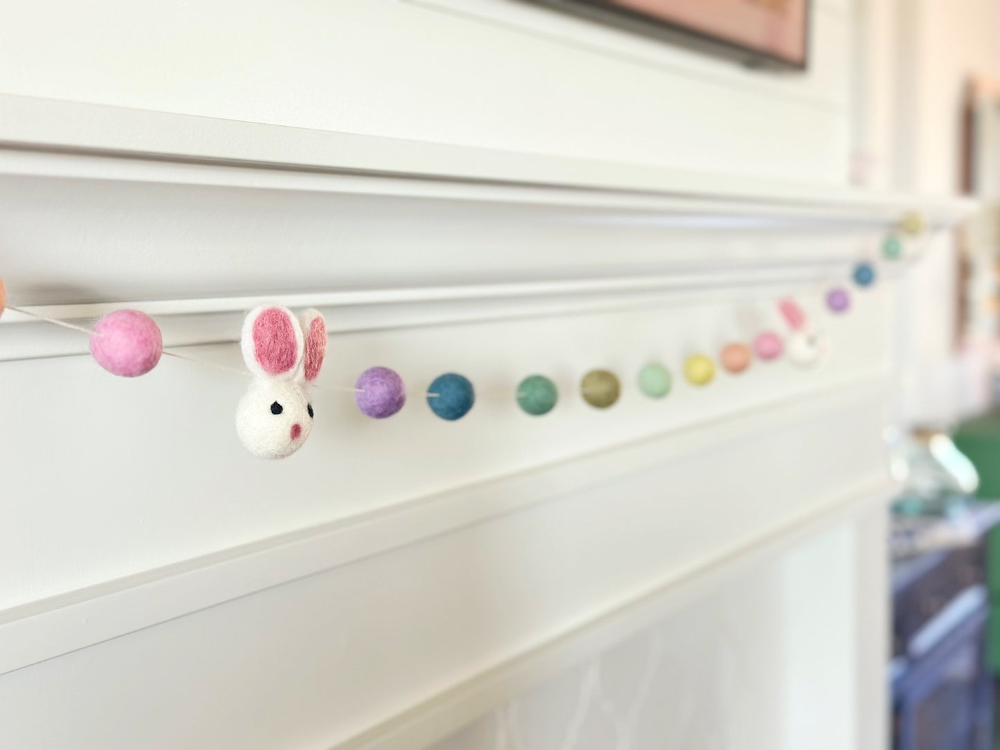 BUNNY WOOL FELT BALL GARLAND