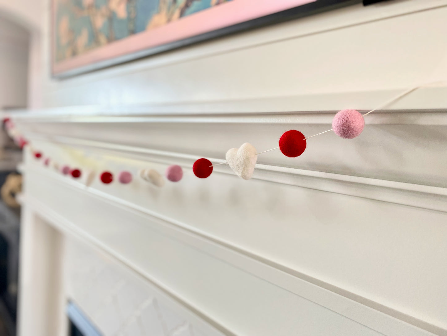 ROMANCE WOOL FELT BALL GARLAND