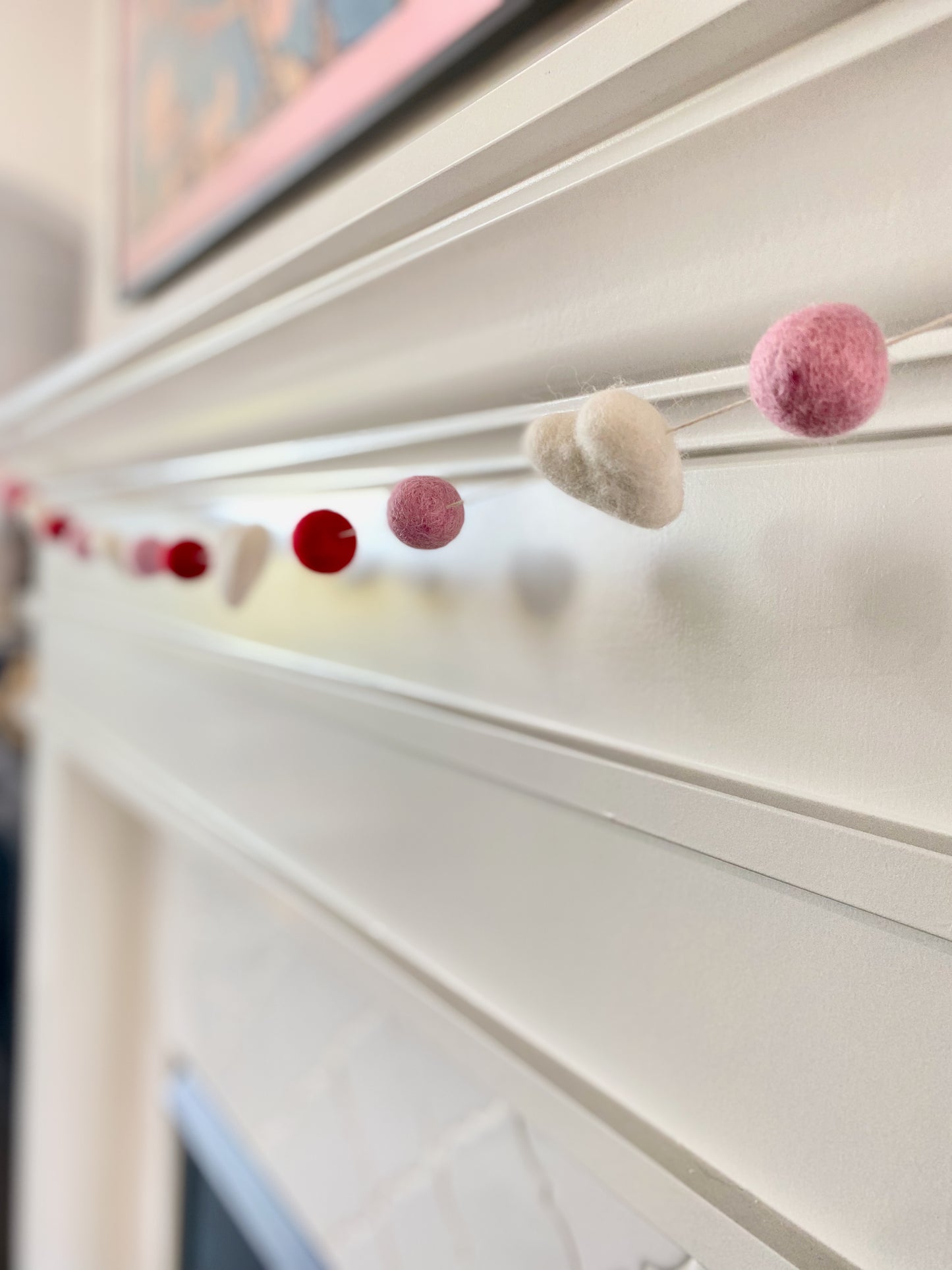 ROMANCE WOOL FELT BALL GARLAND