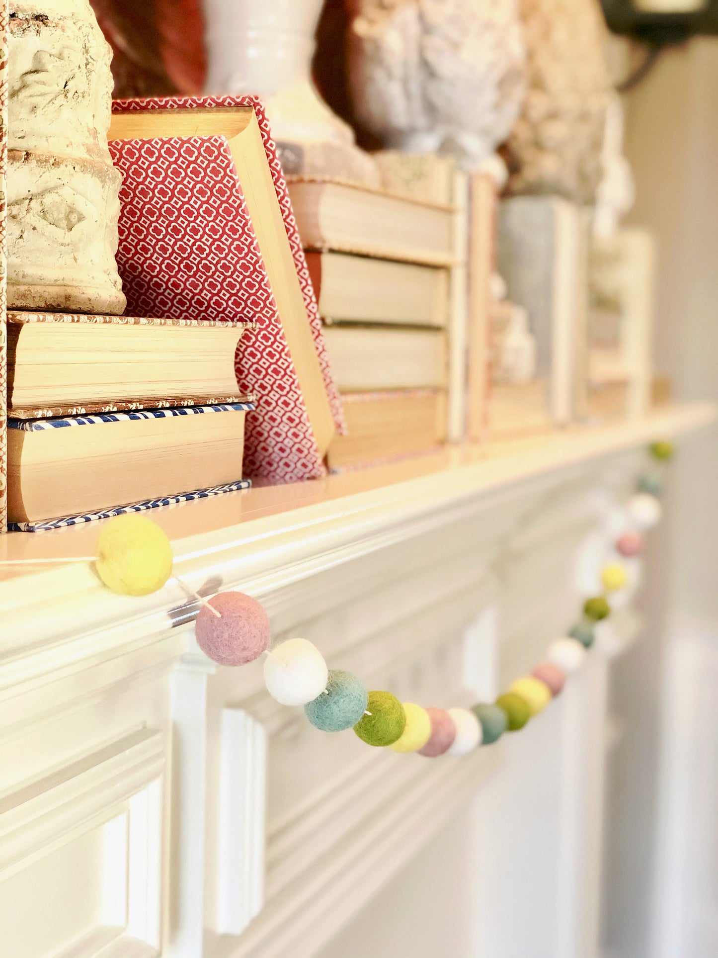 SPRING WOOL FELT BALL GARLAND