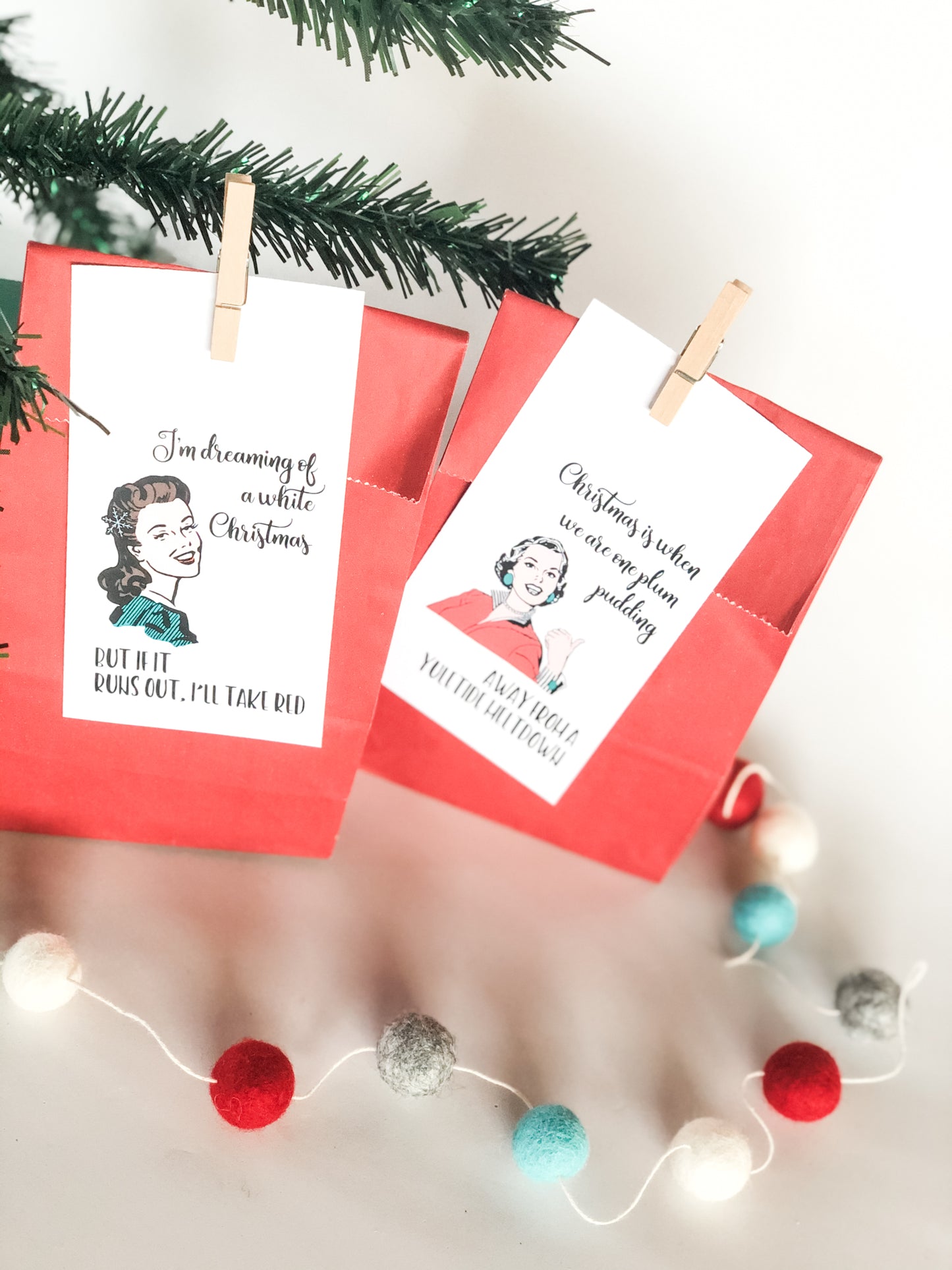 WITTY WOMEN HOLIDAY GIFT BAG SET