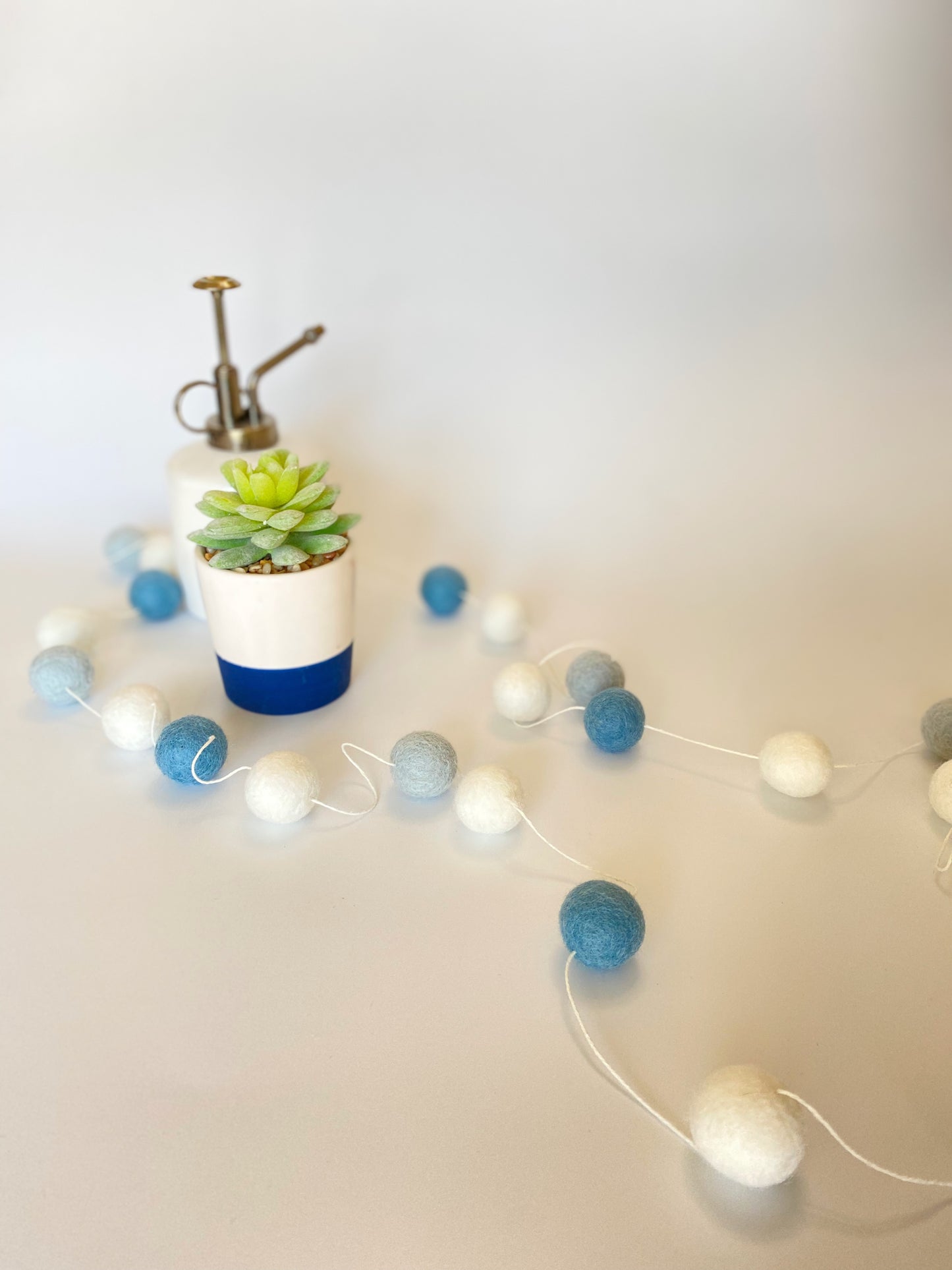 CALMING WOOL FELT BALL GARLAND