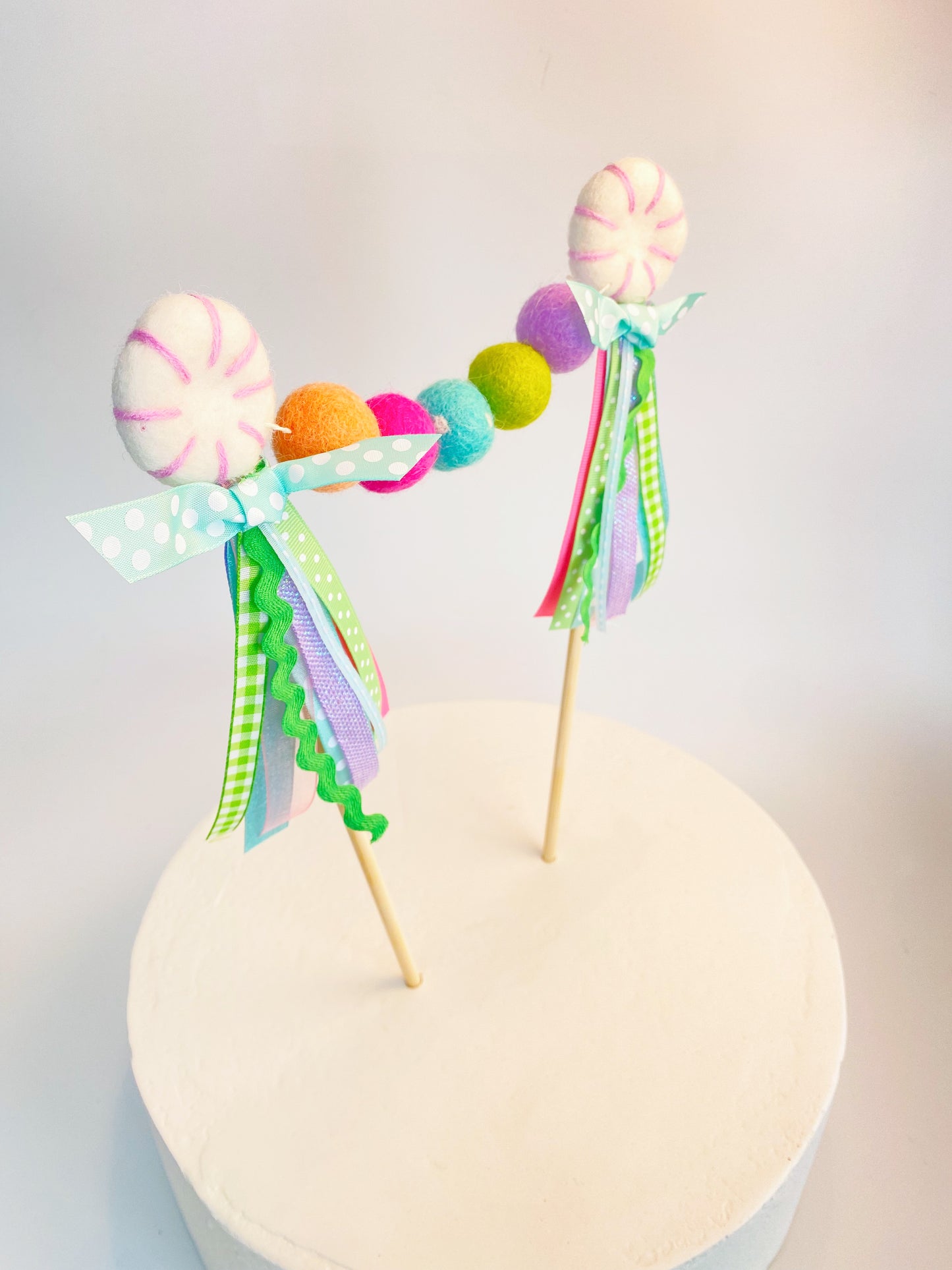 CONFECTIONERY FALL CAKE TOPPER