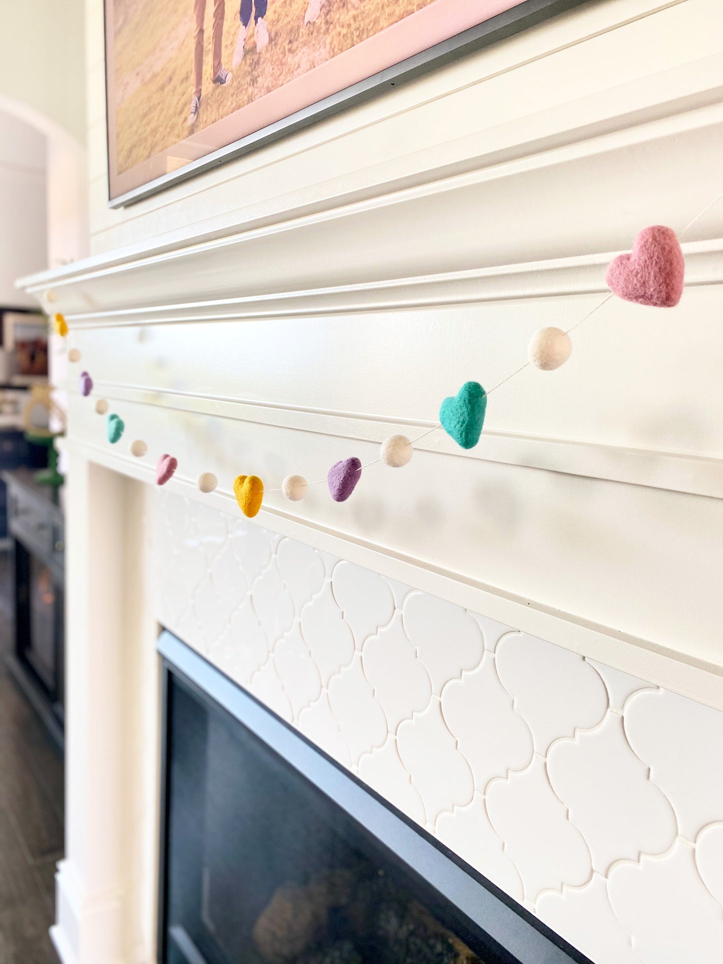 CONVERSATIONAL WOOL FELT BALL GARLAND