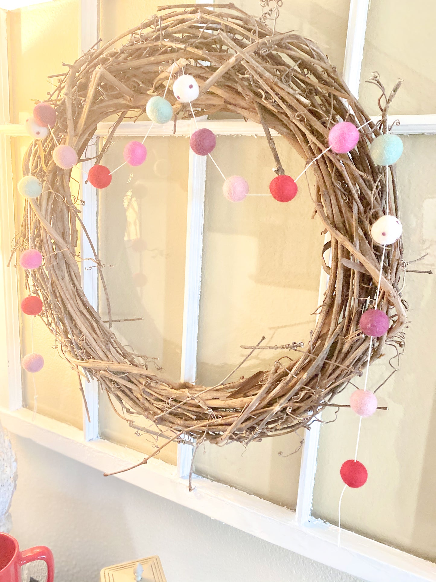 SUGARPLUM WOOL FELT BALL GARLAND