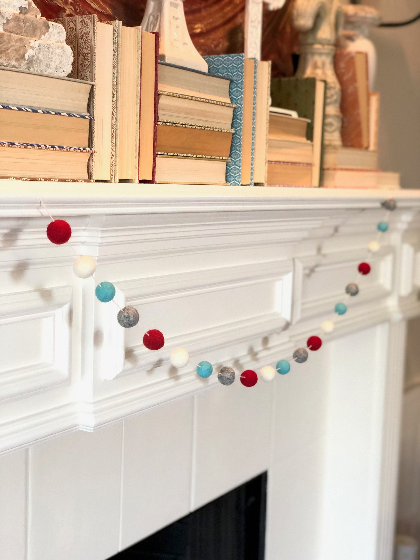 FESTIVE WOOL FELT BALL GARLAND