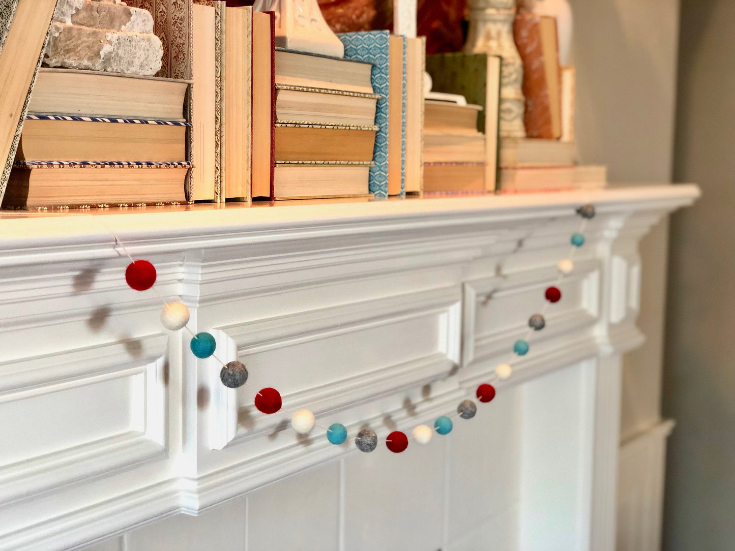 FESTIVE WOOL FELT BALL GARLAND