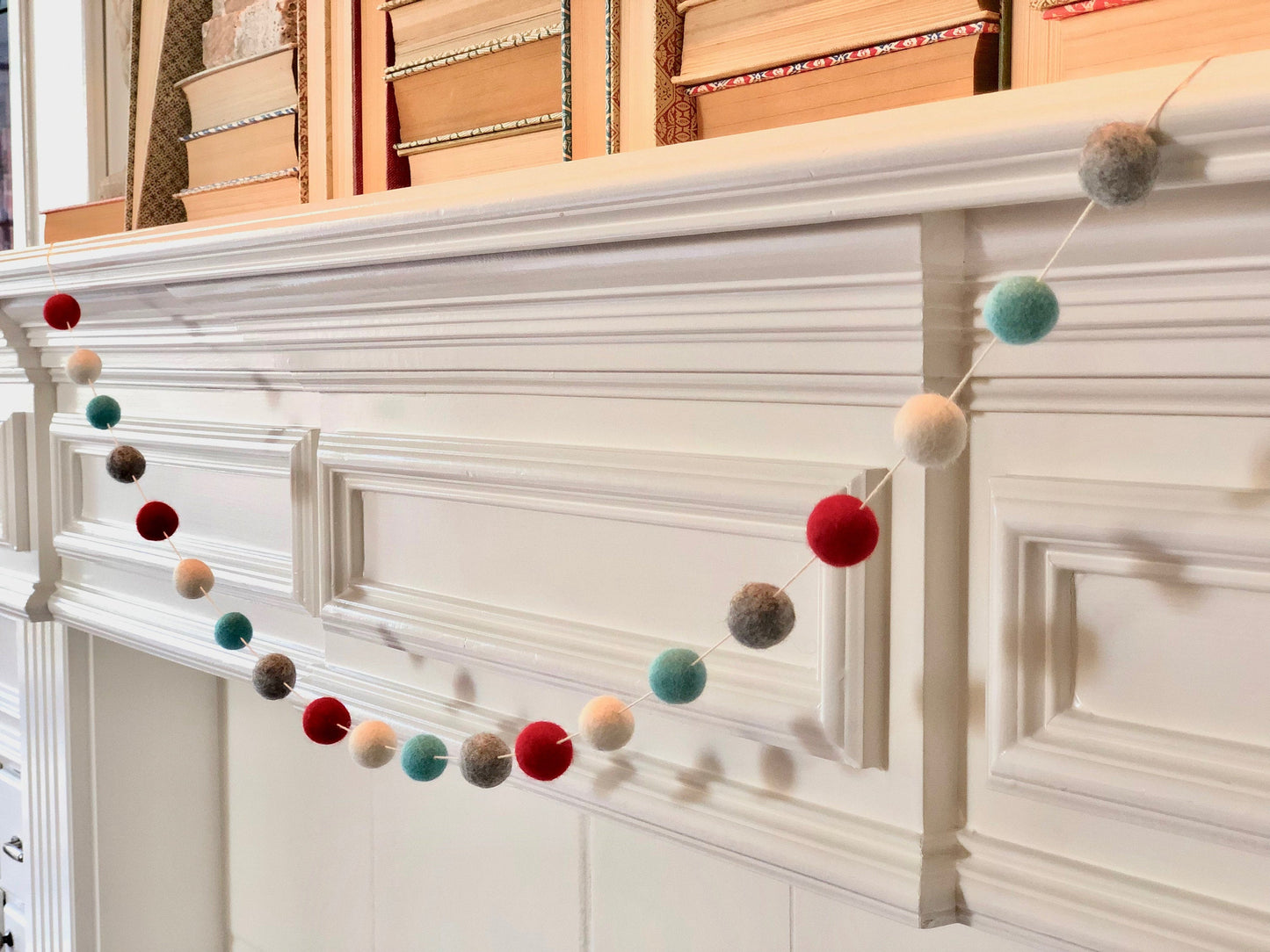 FESTIVE WOOL FELT BALL GARLAND