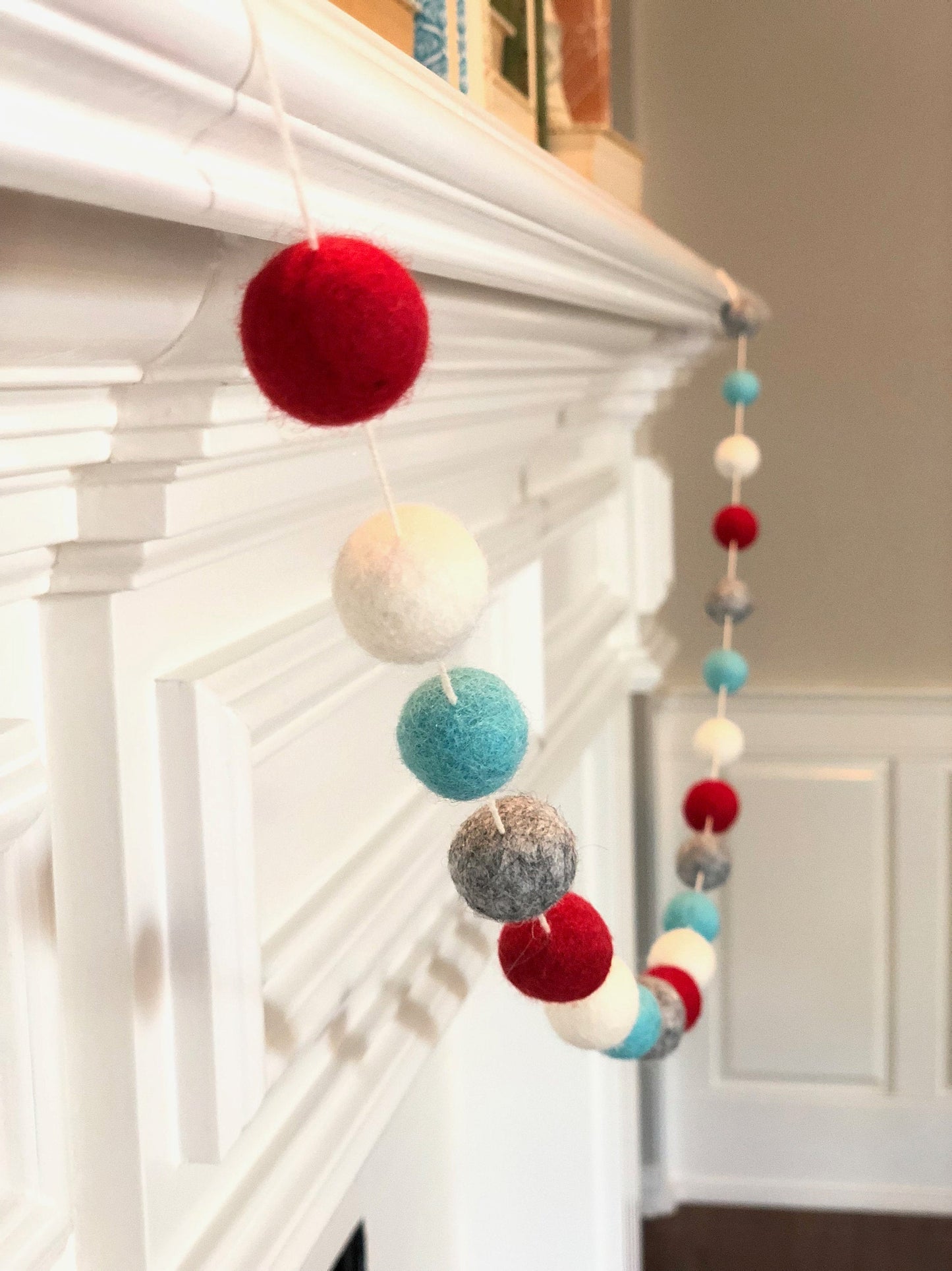 FESTIVE WOOL FELT BALL GARLAND