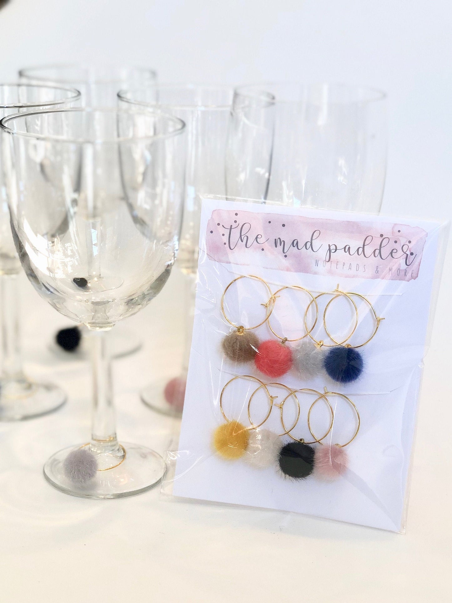 POM POM WINE GLASS CHARM SET